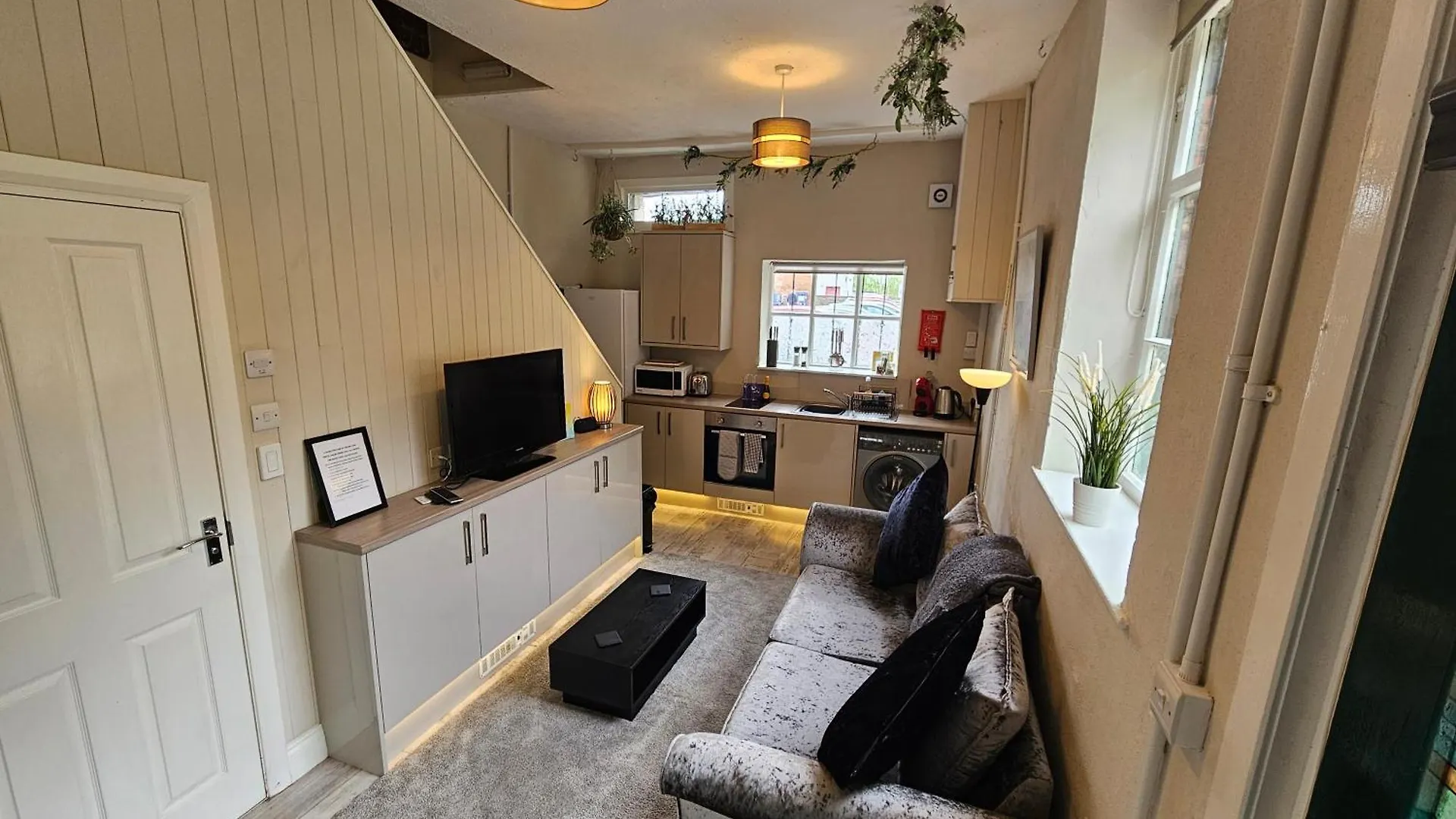 Carlisle Central, Cute Studio Appt, The Cupboard Carlisle (Cumbria)